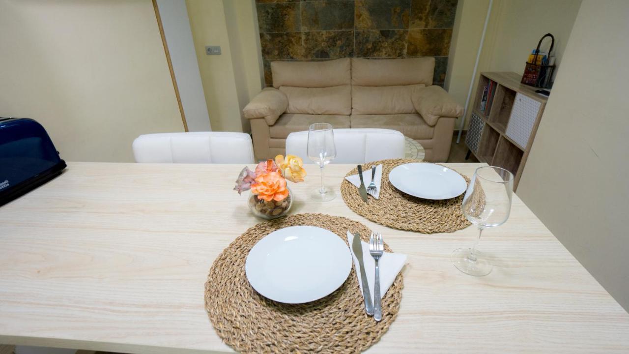 Deluxe Apartment In La Giralda Sevilla Bagian luar foto